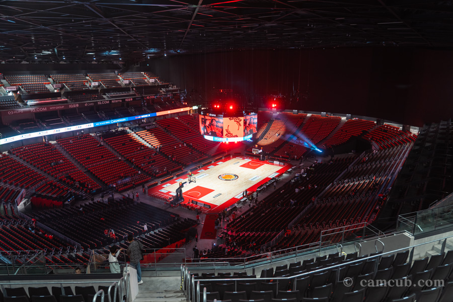 IGアリーナ 4Fスタンド コーナー席(最後列)からの見え方