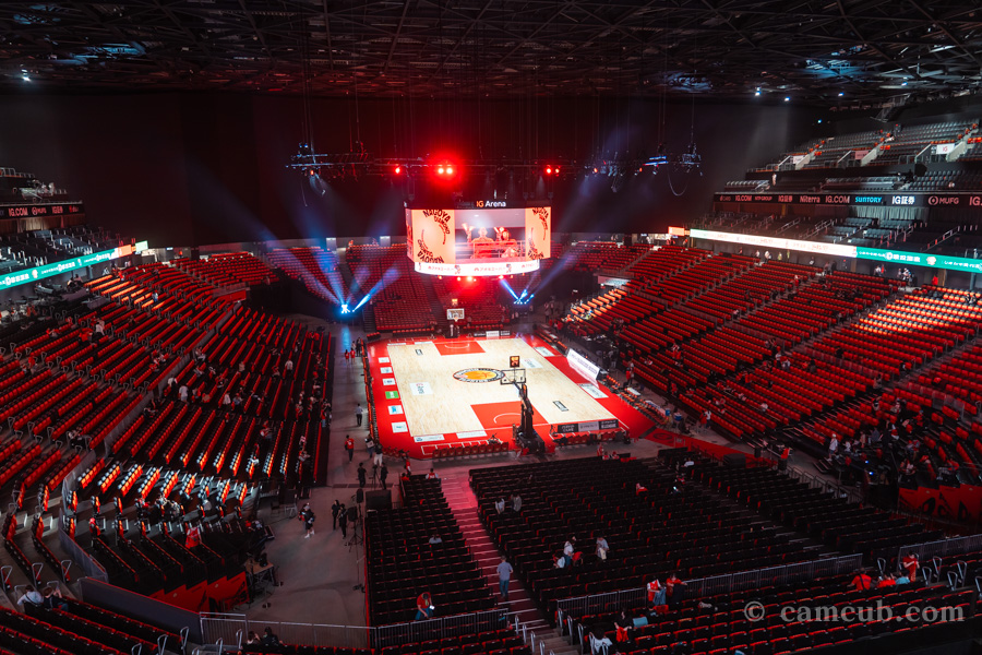 IGアリーナ 4Fスタンド エンド席(最前列)からの見え方