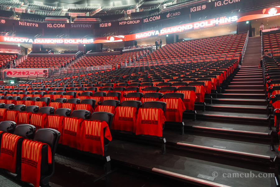 IGアリーナ 1Fスタンド エンド席の傾斜